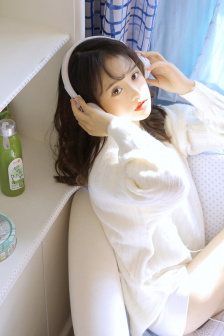漂亮的女邻居3